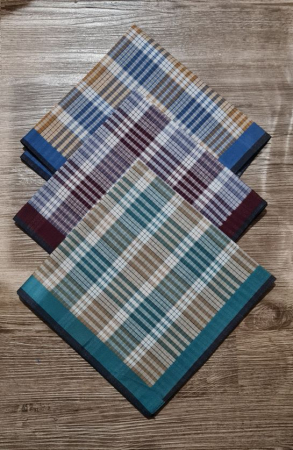 Stofftaschentuch für Herren mit bunten Farben